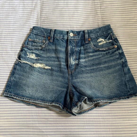 American Eagle Outfitters Pants - American Eagle Curvy Mom Shorts